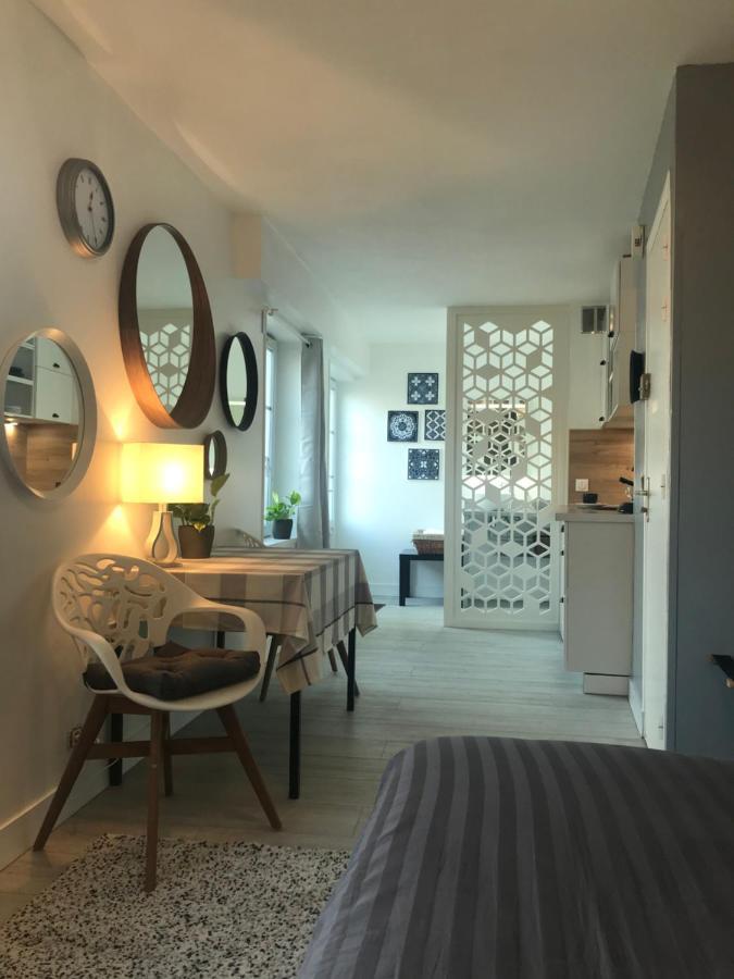Maison Quatre Freres ลูวิเยร์ ภายนอก รูปภาพ